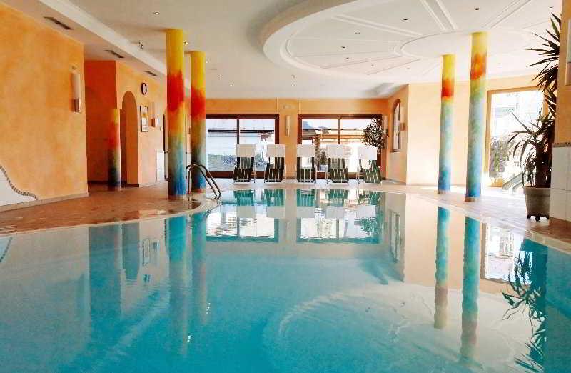 Hotel Pillerseehof Санкт-Ульрих-ам-Пиллерзее Экстерьер фото