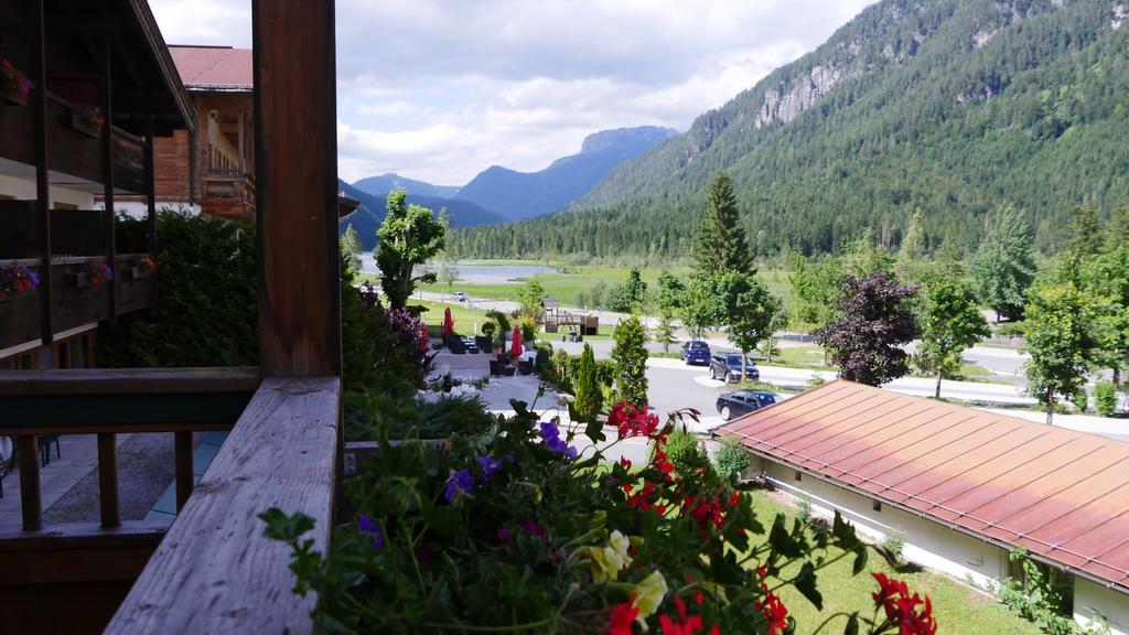Hotel Pillerseehof Санкт-Ульрих-ам-Пиллерзее Экстерьер фото