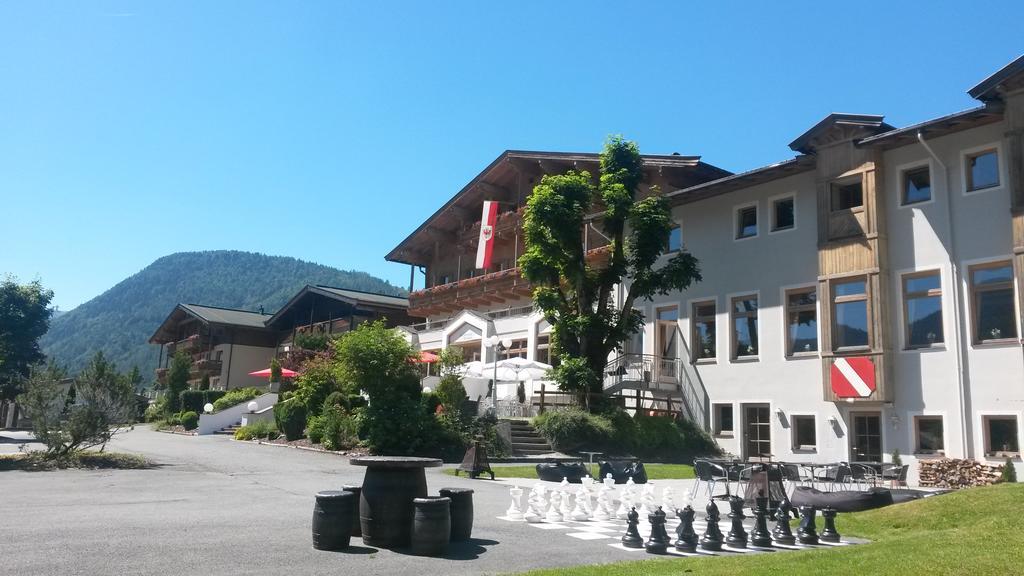 Hotel Pillerseehof Санкт-Ульрих-ам-Пиллерзее Экстерьер фото