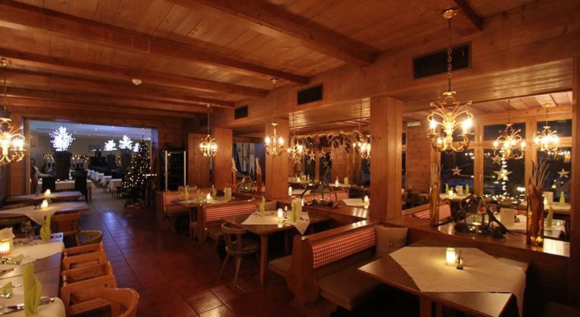Hotel Pillerseehof Санкт-Ульрих-ам-Пиллерзее Экстерьер фото