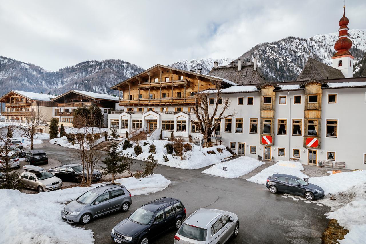 Hotel Pillerseehof Санкт-Ульрих-ам-Пиллерзее Экстерьер фото