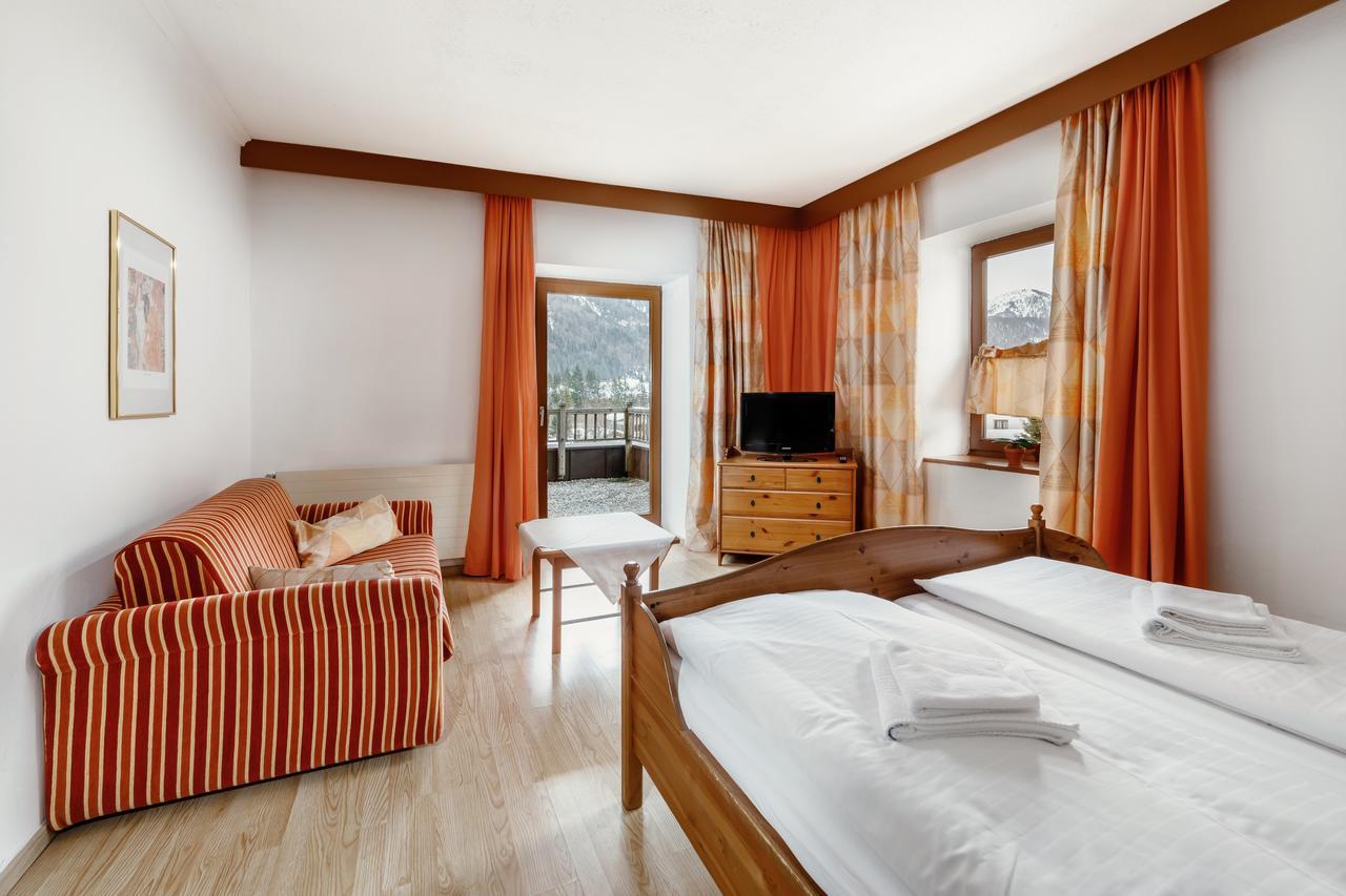 Hotel Pillerseehof Санкт-Ульрих-ам-Пиллерзее Экстерьер фото
