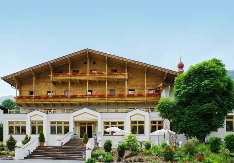 Hotel Pillerseehof Санкт-Ульрих-ам-Пиллерзее Экстерьер фото